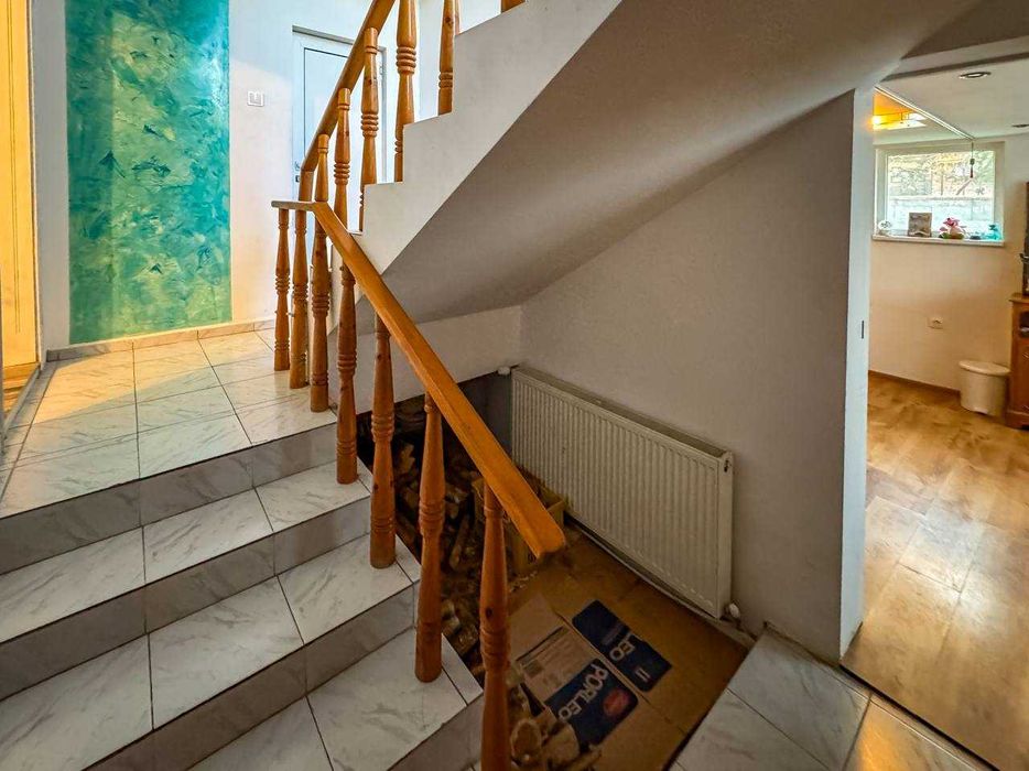 Продава се Къща в Българово - 280000 кв.м за 1 €/кв.м - Снимка #10