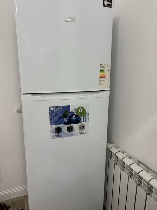 Холодильник новый ferre LG