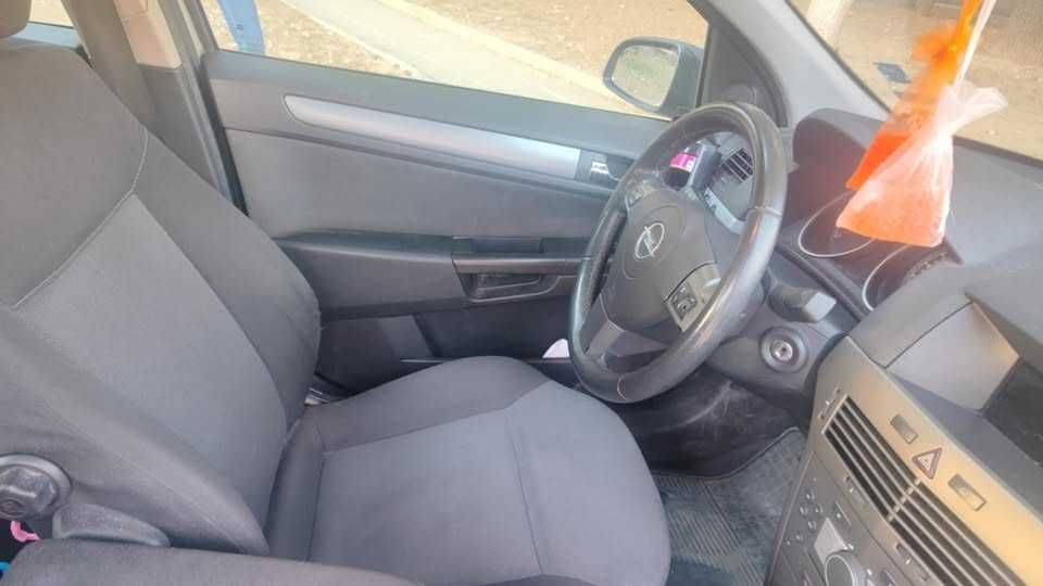 Опел Астра 1.6 бензин