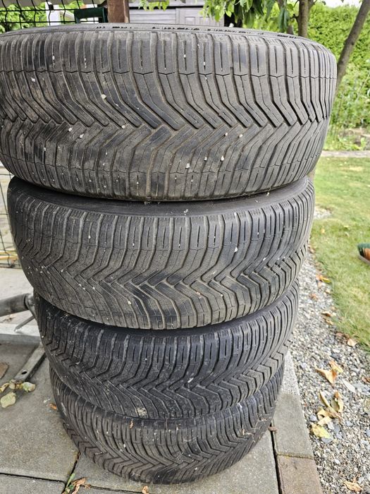 4 cauciucuri Michelin vara/iarna 255/55 R-17 si 4 jante aluminiu