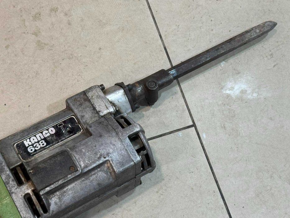 Къртач Kango type 638