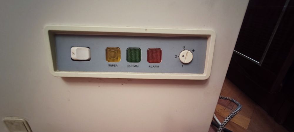 Фризер ракла Indesit