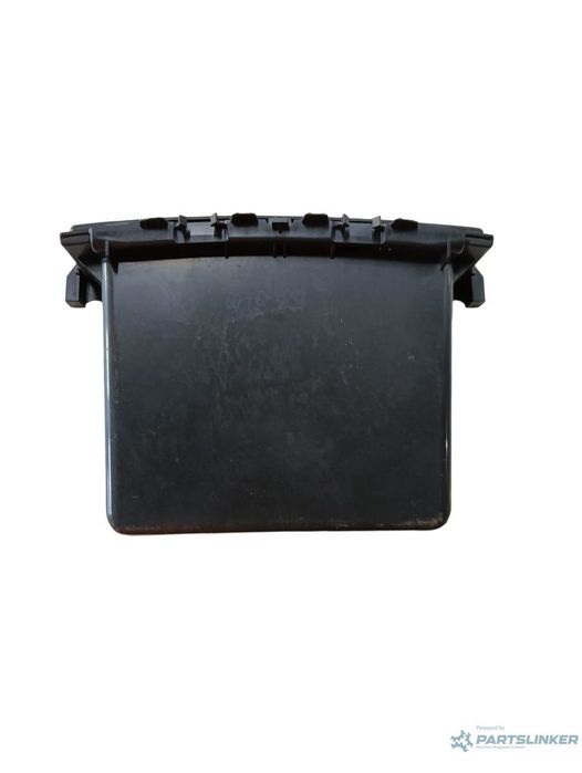 Compartiment/spațiu de depozitare panou de bord MITSUBISHI COLT VI Z3_A, Z2_A 2002 - 2012