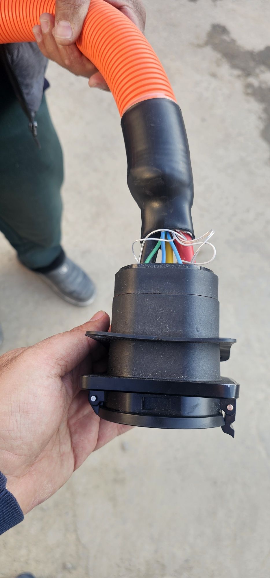Порт зарядки GB/T dc