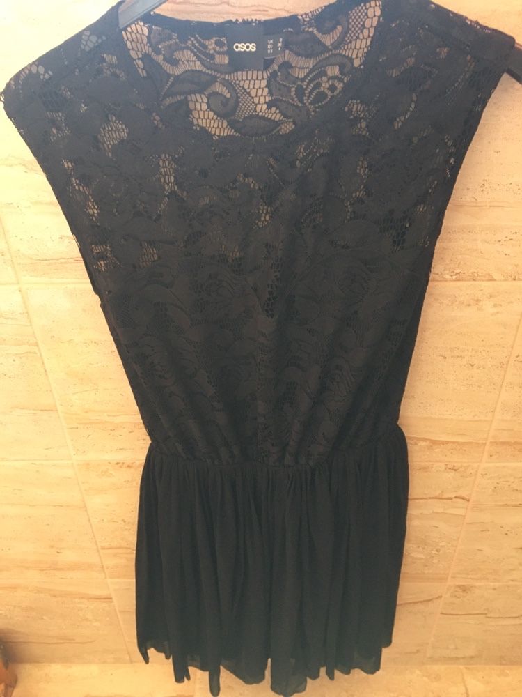 Rochie scurta eleganta dantelata