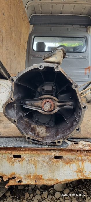 Punte spate Volkswagen LT Mercedes Sprinter