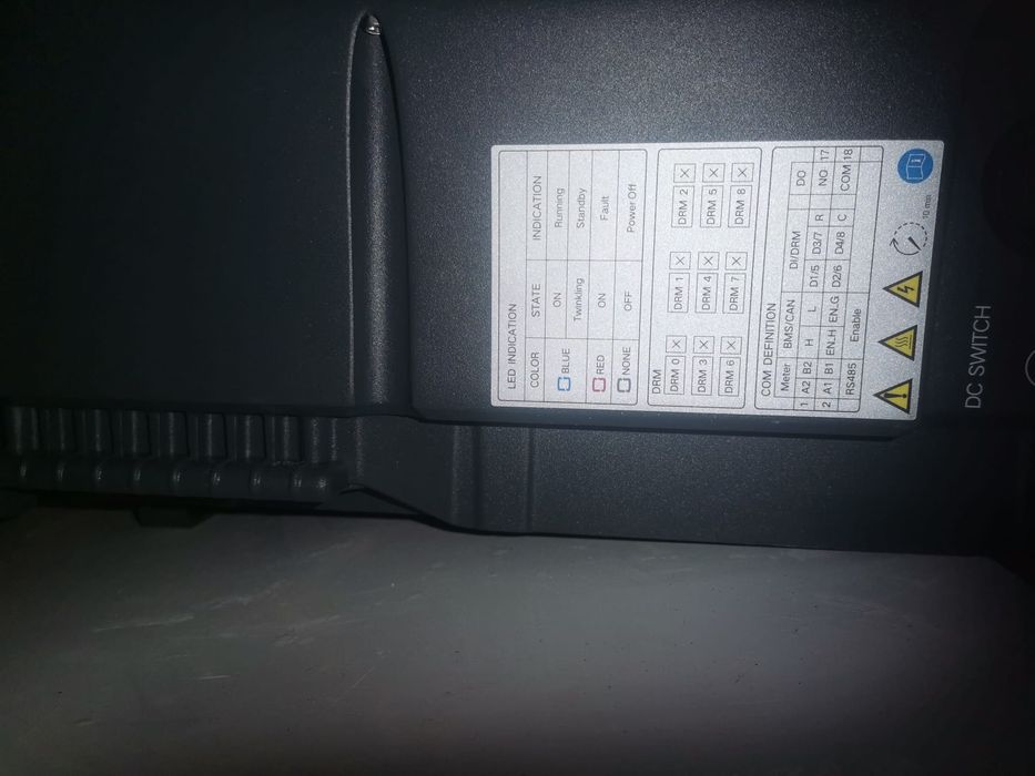 Vând invertor de 5kw