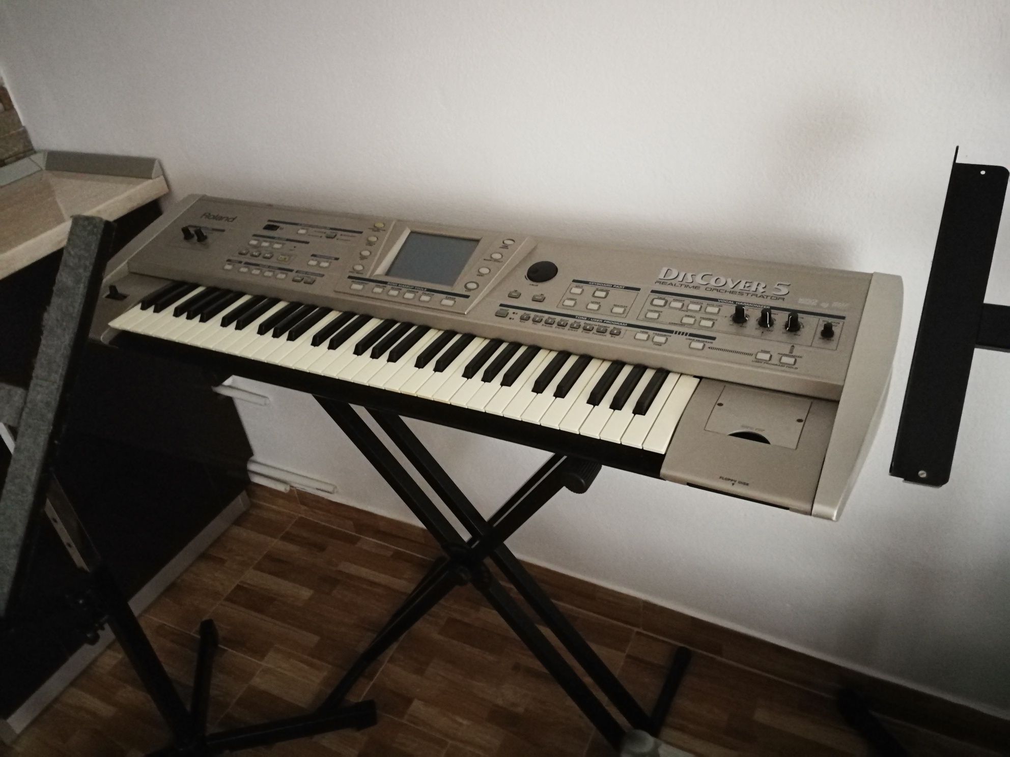 Roland dyscover 5