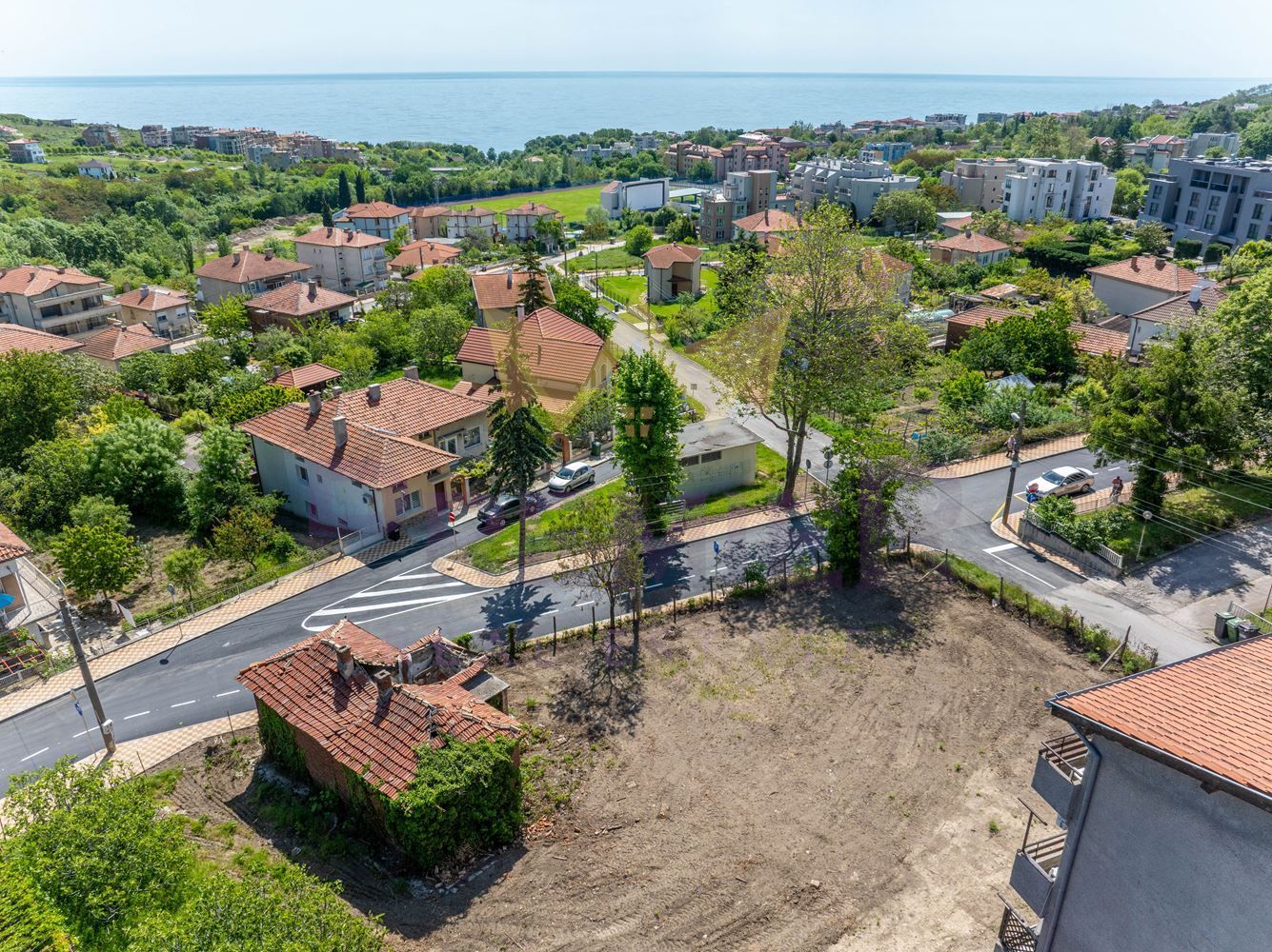 Парцел в Варна, област-гр.Бяла площ 875 цена 75000