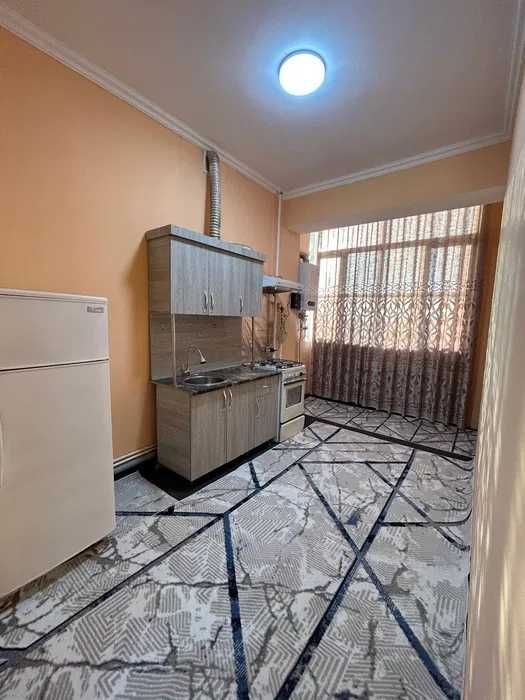 Янги домдан Арзон нархда 2 хонали квартира сотилади Шарк-1