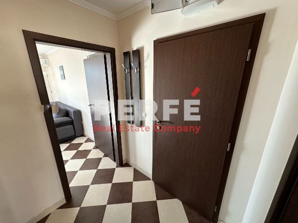 Продава се Двустаен апартамент в Созопол - 73 кв.м за 1402 €/кв.м - Снимка #2