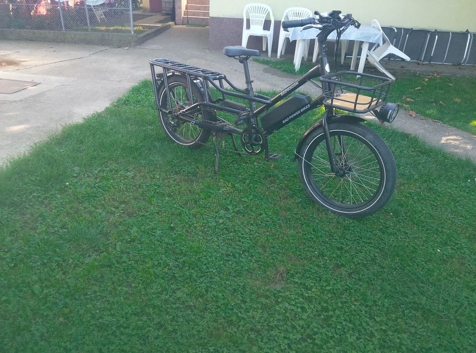 Vând bicicleta electrica Cargo