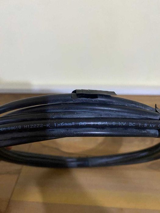 Соларни кабели (червен и черен) + удължителен кабел – използвани