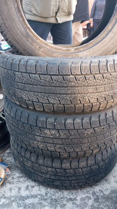 Продам резину на 15 производство Корея