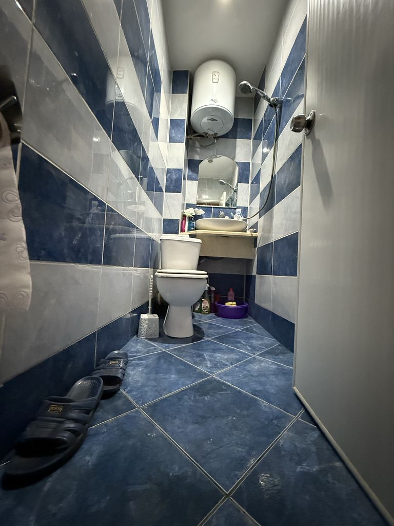 Дава се под наем Двустаен апартамент в Асеновград - 50 кв.м за 280.5 € - Снимка #3