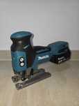 Fierastrau pendular Makita DJV 181
