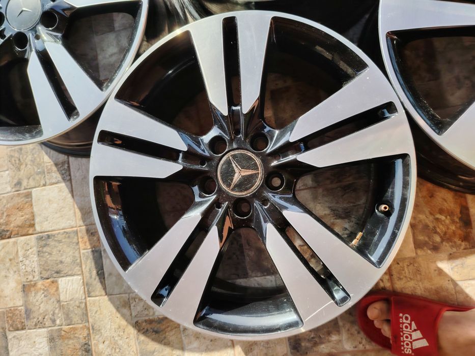 Jante originale Mercedes 5x112 R18 gaura centrala 66,6