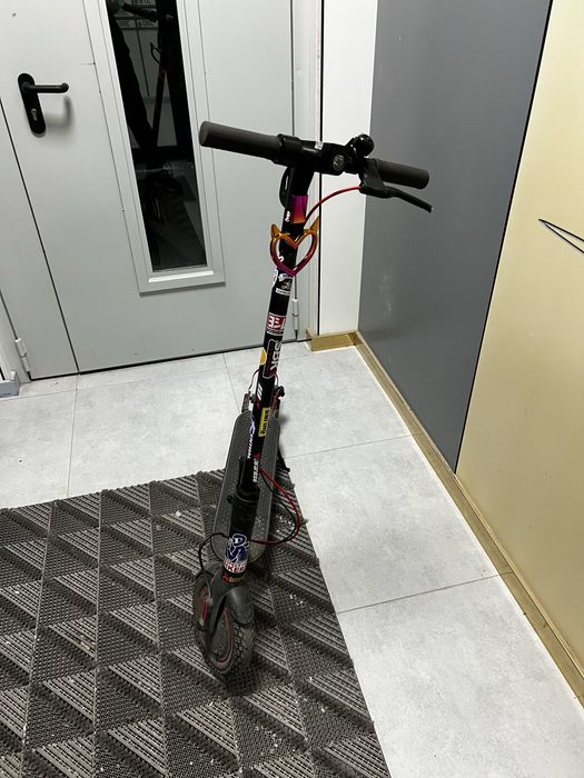 Продам электро самокат