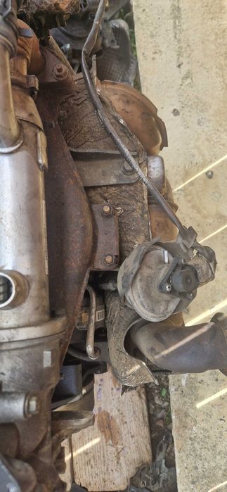 motor Citroen C5 / Peugeot 307/ Peugeot 407 2,0 HDI cu catalizator