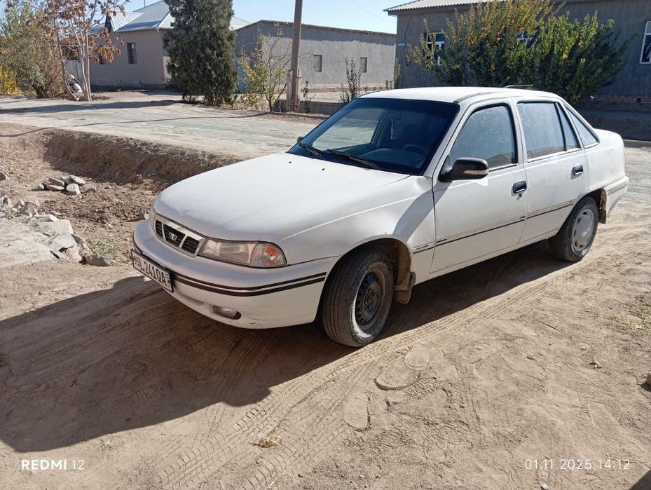 Nexia 1 1998 yil soz holatda