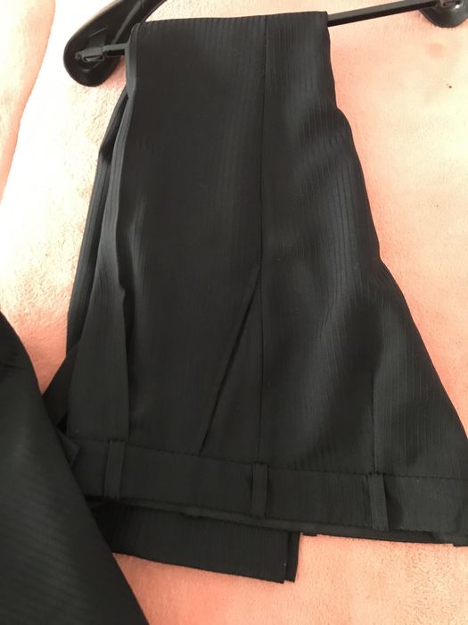 Costum barbati / baieti marime 46