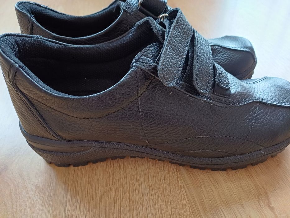 Ест.кожа обувки н.38 /стелка 25см/