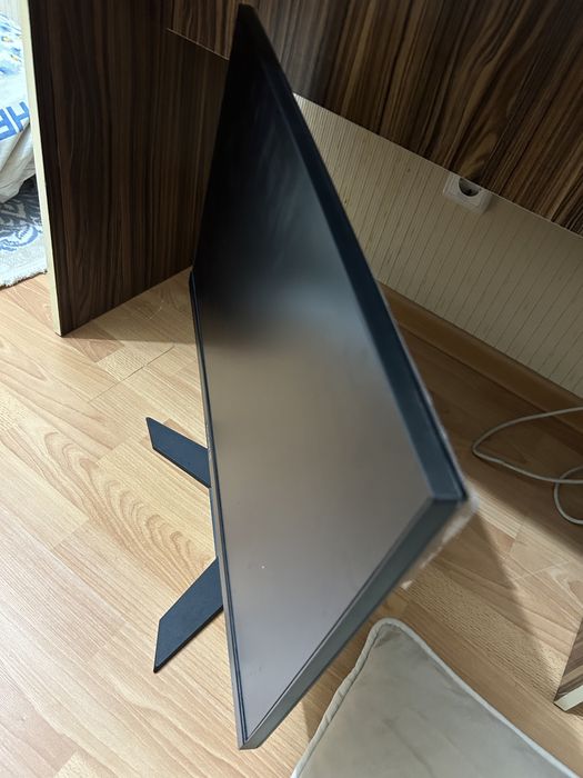 Продается монитор Gigobyte