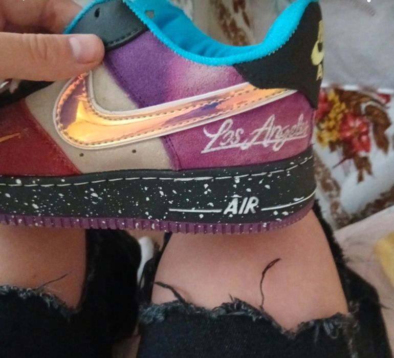 Adidasi nike nu sunt originali