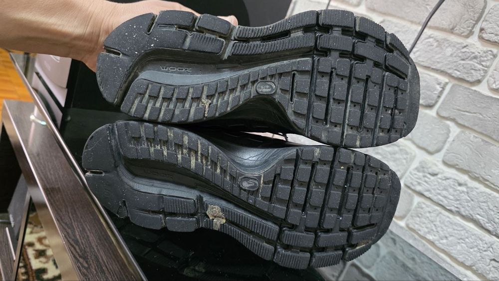 Оригинальные кроссы Adidas