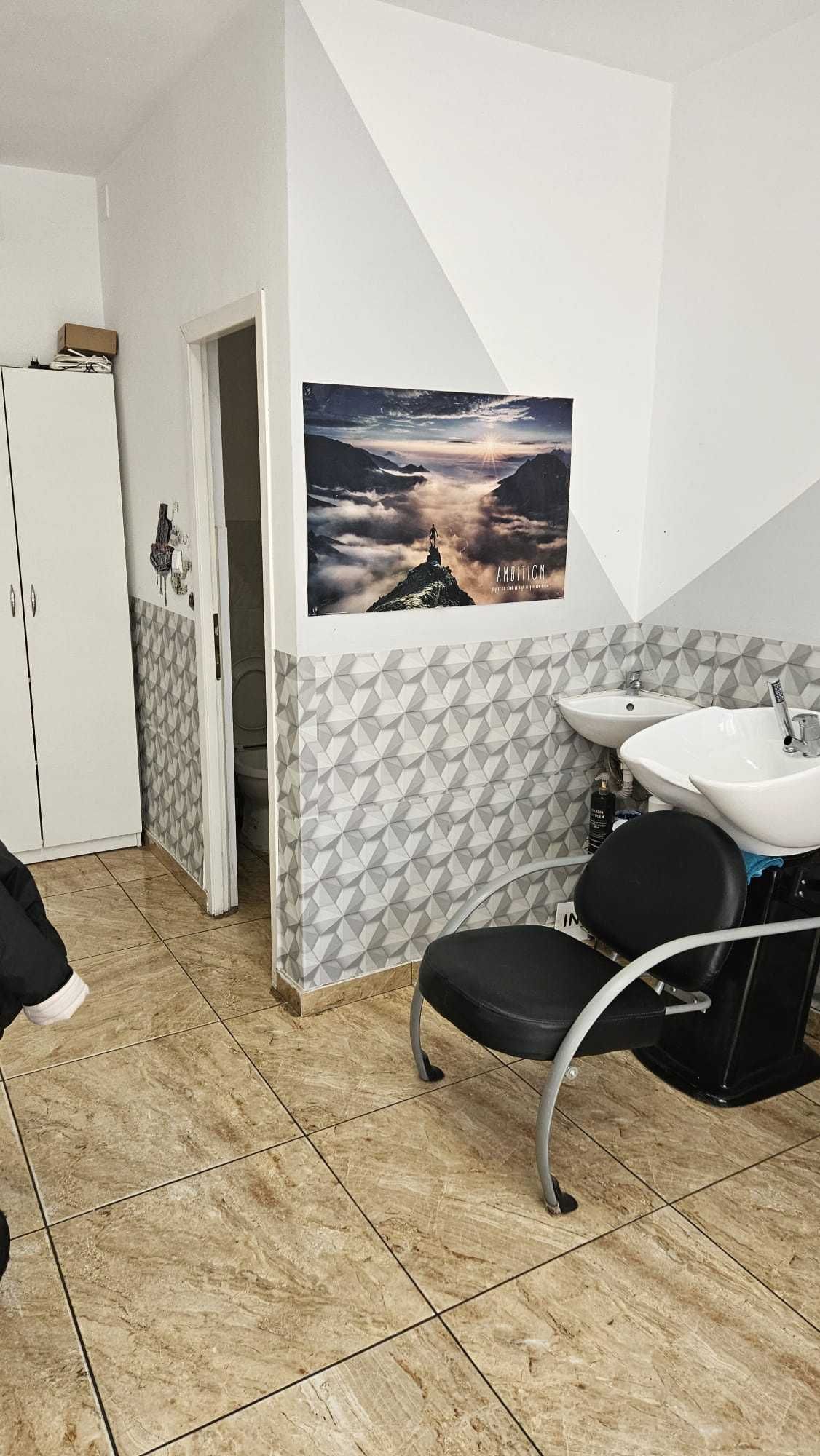 Spatiu comercial langa piata Nicolina
