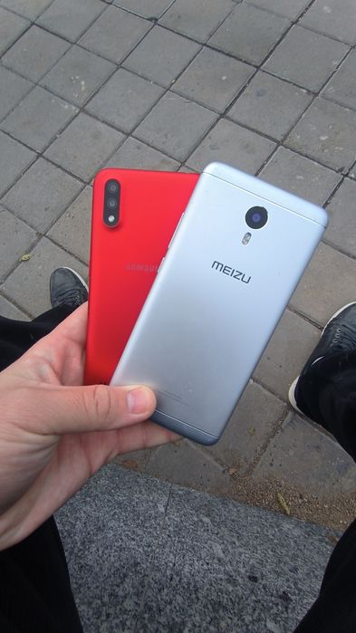 Продаю телефон по 20.000тг