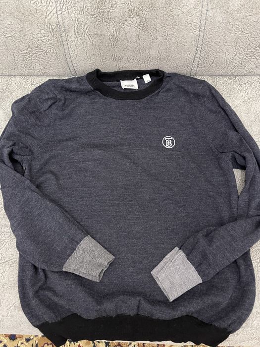 Продам свитера фирменные