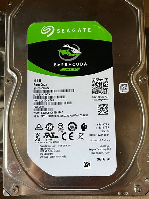 Новый жёсткий диск Seagate BarraCuda 4TB