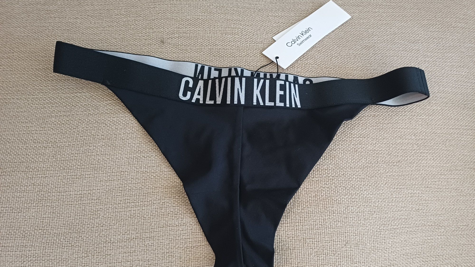 Долница на бански Calvin Klein  M нова