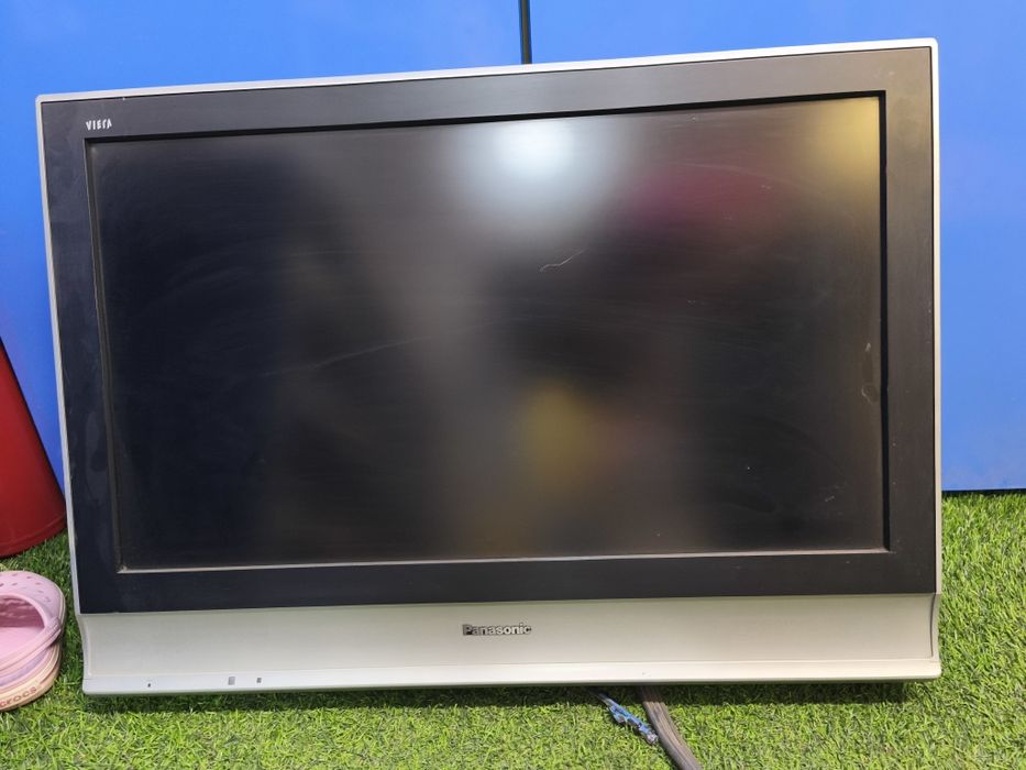 Продам телевизор рабочий Panasonic