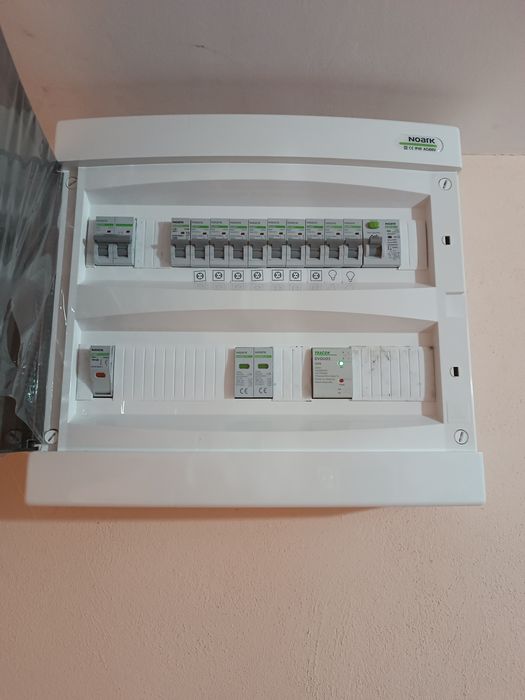 Electrician  Oradea  instalații electrice