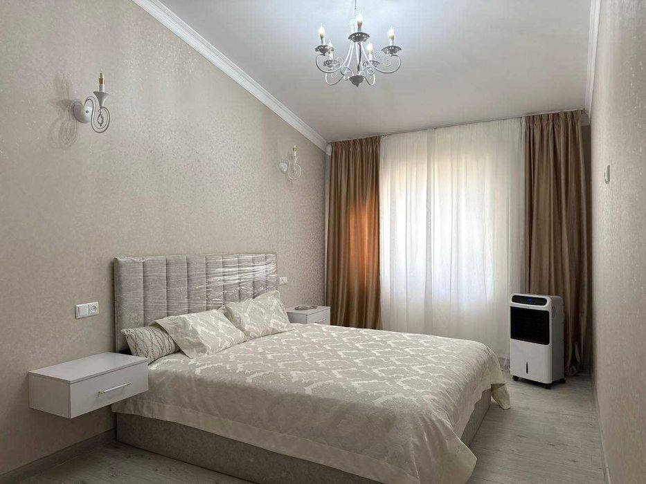 Продается квартира 2 ком в новостройке. Кадышева. Иззат (ИТ)