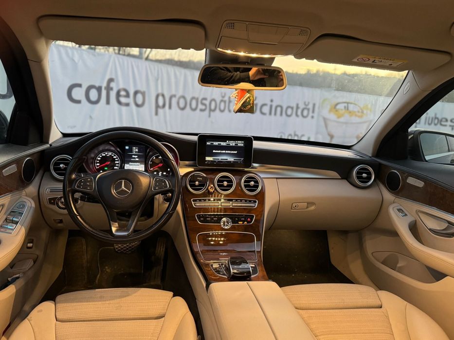Vand Mercedes c220 4Matic An fabricatie 2016