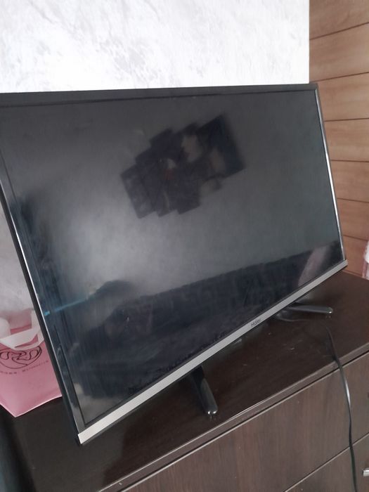 Продам телевизор