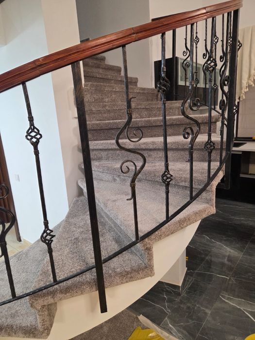 Servicii montaj mochetă