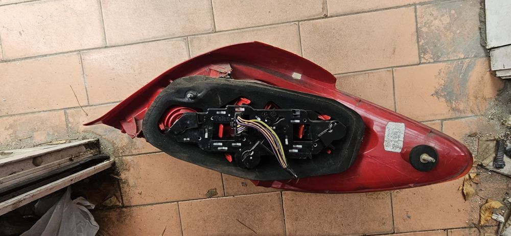 Ляв стоп за Peugeot/Пежо 307 hatchback/хечбек