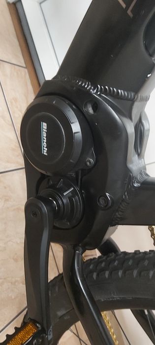 Bianchi electrică , mărimea M , 29.