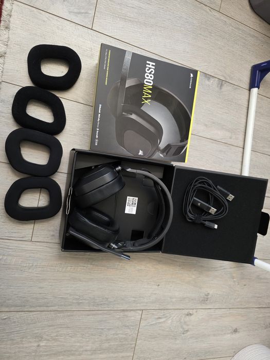 Casti gaming wireless Corsair HS80 Max in garantie ca noi