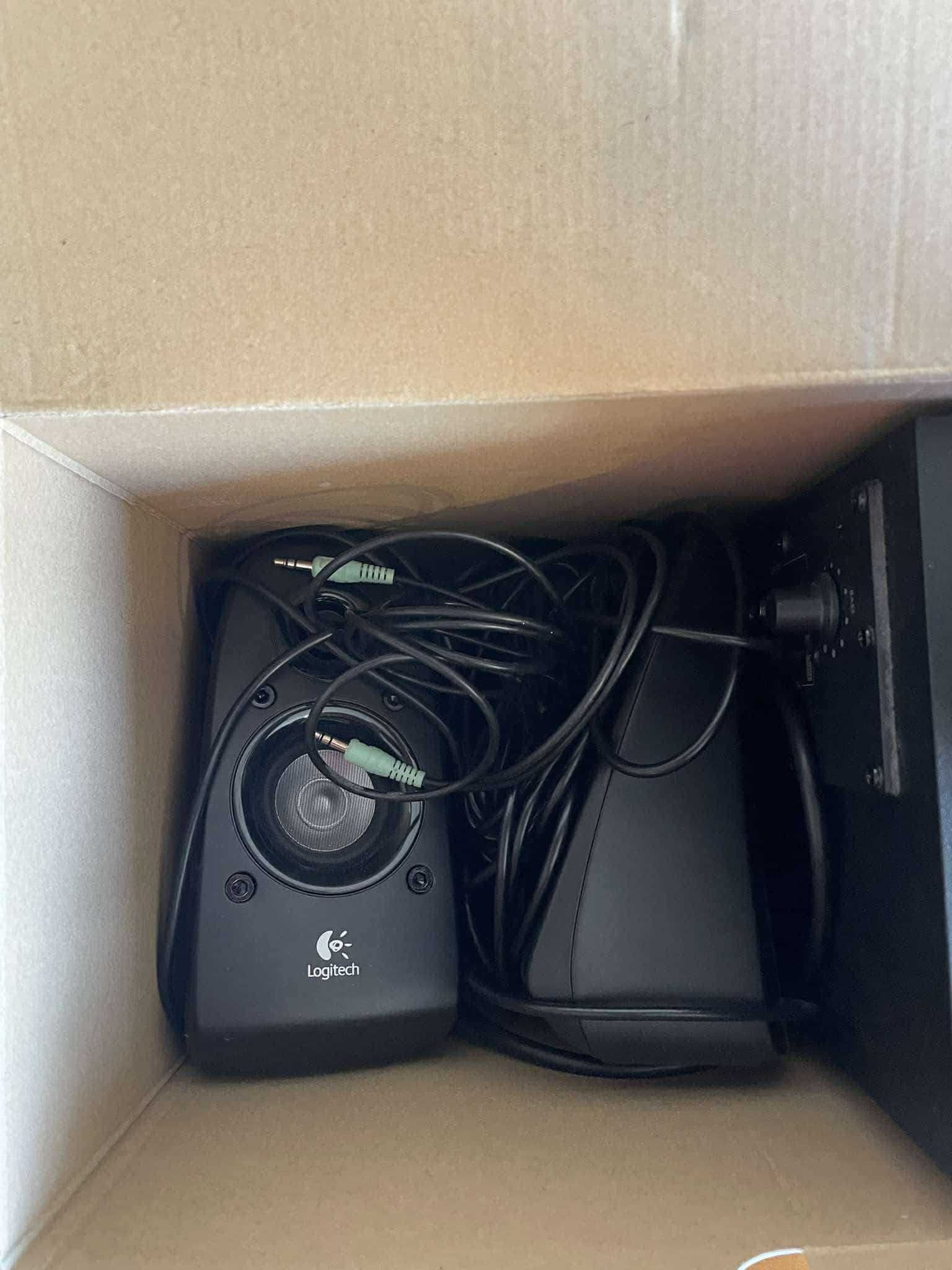 Колонки Logitech 5.1 Z506, 75W RMS