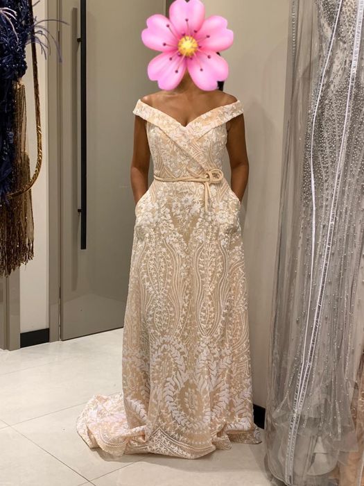 Продам вечернее красивое платье