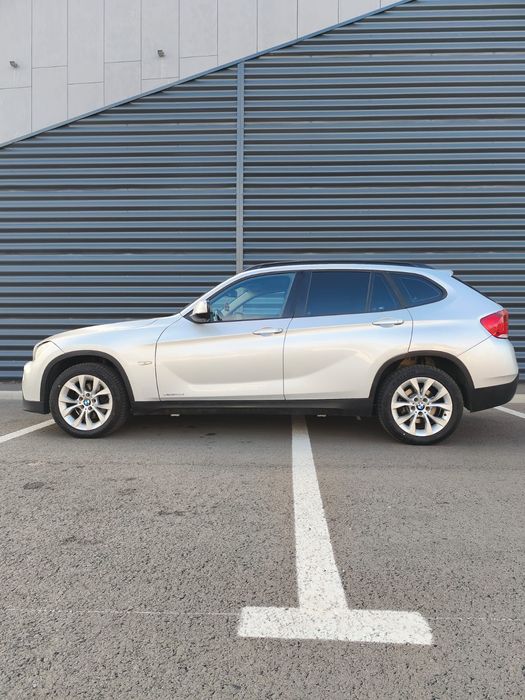 Vând BMW X1 2.0 xdrive 2010 schimb cu vw golf5plus 1.9 an 2010