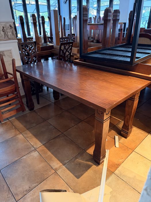 Хотелско оборудване масив/гардероб/врата/легло/шкаф/баня/маси/столове