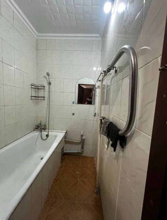 1хоналий квартира Юнусабод 11.кв 1/4/4