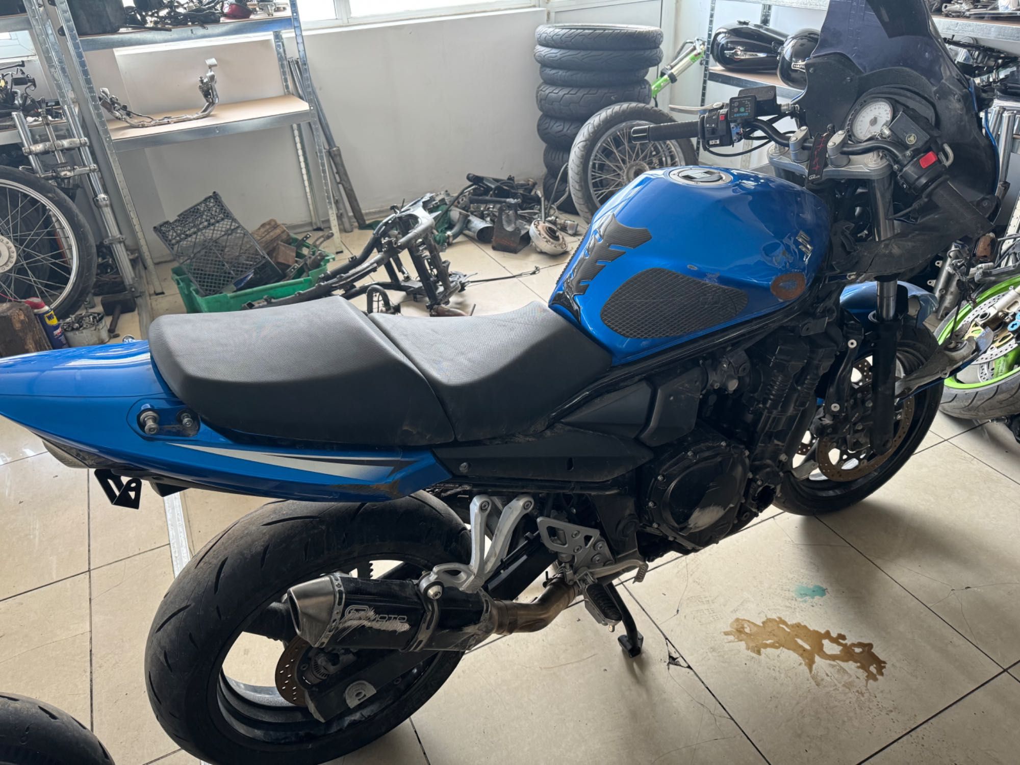 Suzuki GSXF / GSX-F 650 2014 на ЧАСТИ