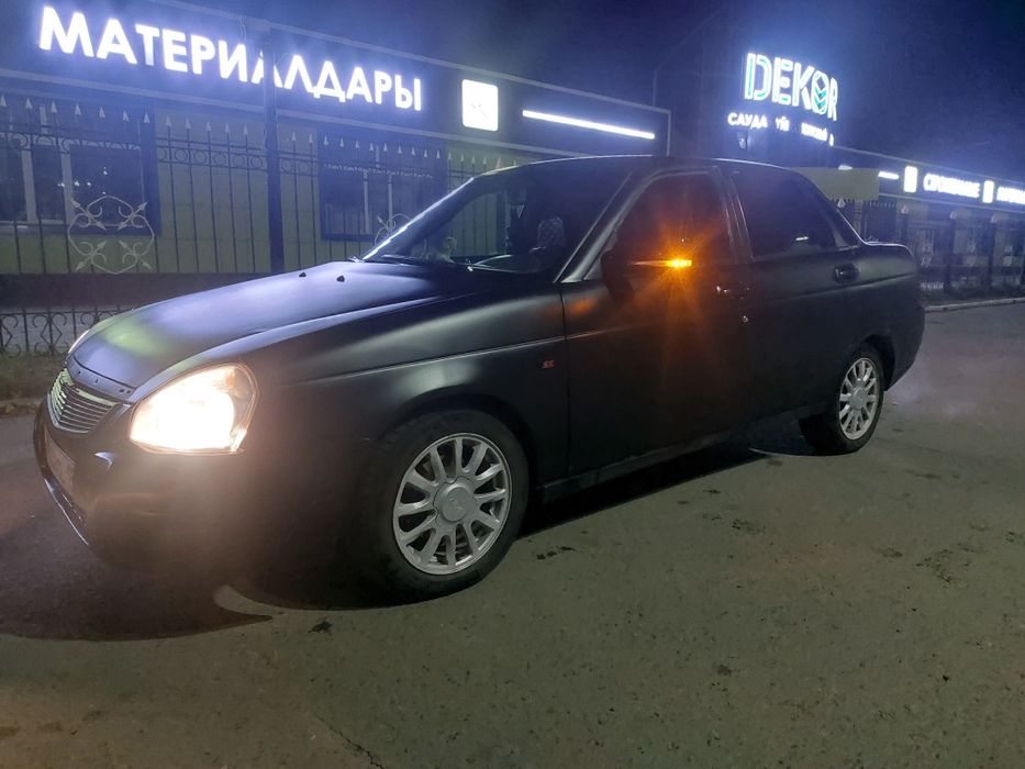 Продам приору хорошый торг